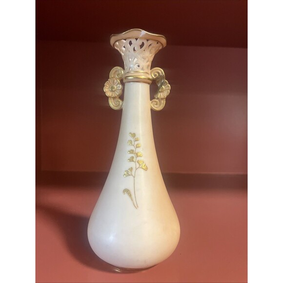 Antique Locke & Co Worcester Hand Painted Vase Floral Double Handle Gilded READ - Picture 2 of 8